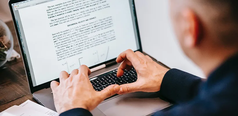 Focused writer editing content on a minimalist screen