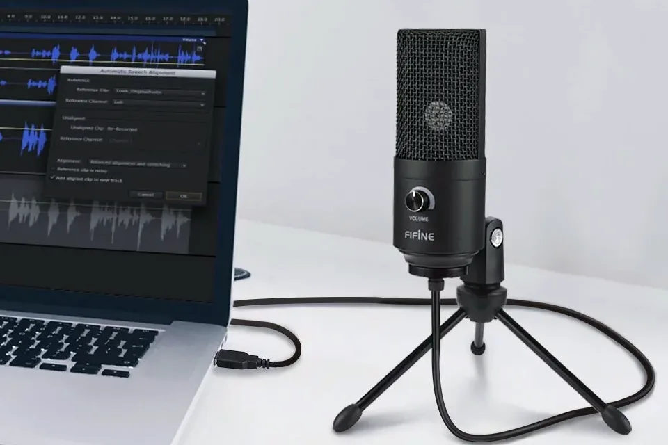 USB microphone connected to a laptop for a mic test